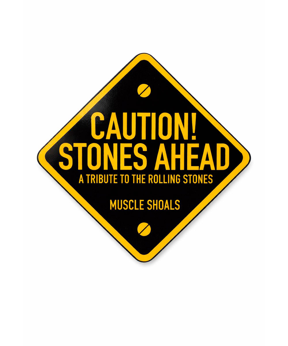 CAUTION! Magnet